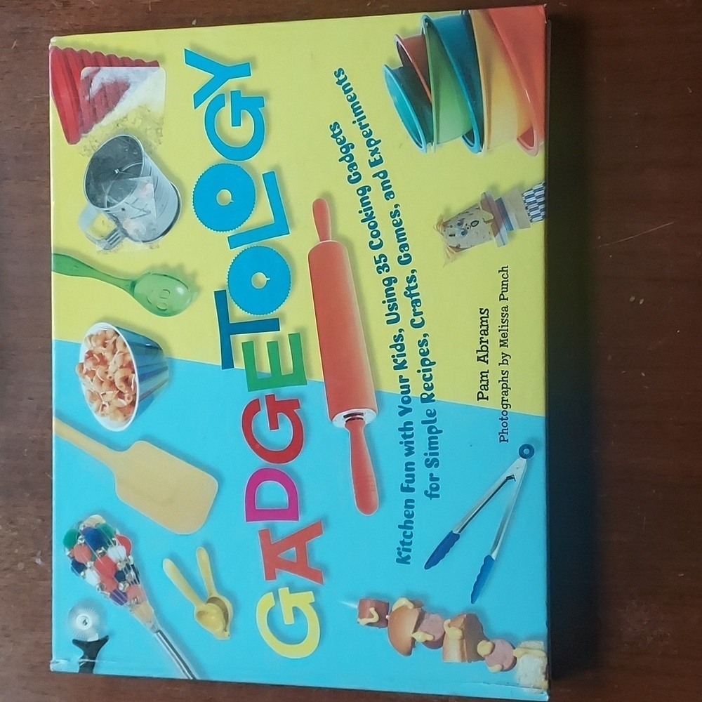 Gadgetology, kitchen fun with your kids.